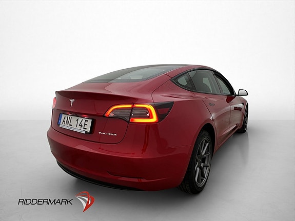 Tesla Model 3 8 of 30