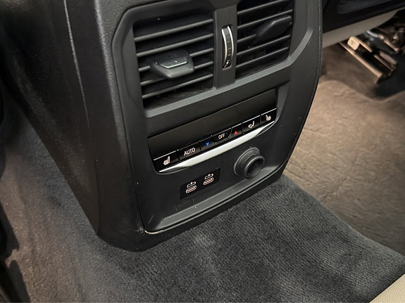 BMW 320 16 of 30
