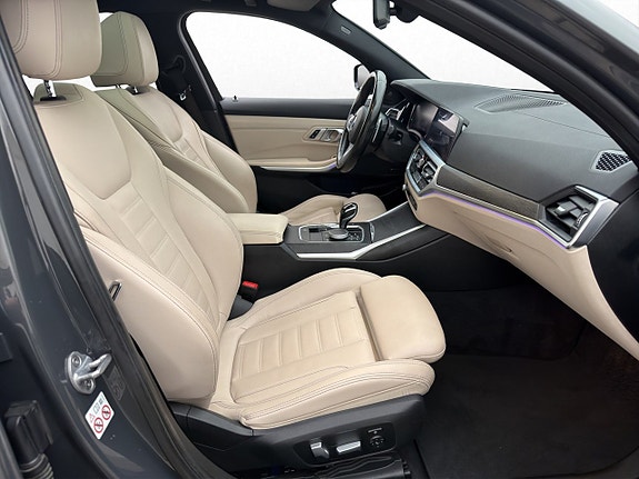 BMW 320 10 of 30