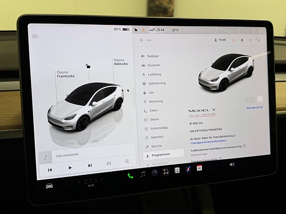 Tesla Model Y 11 of 16