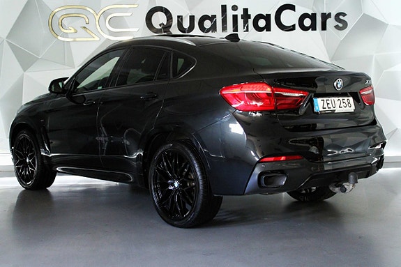 BMW X6 M 3 of 5