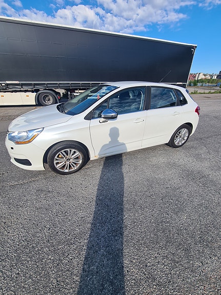 Citroen C4 3 of 5