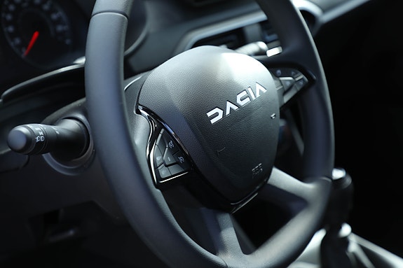 Dacia Sandero 4 of 5