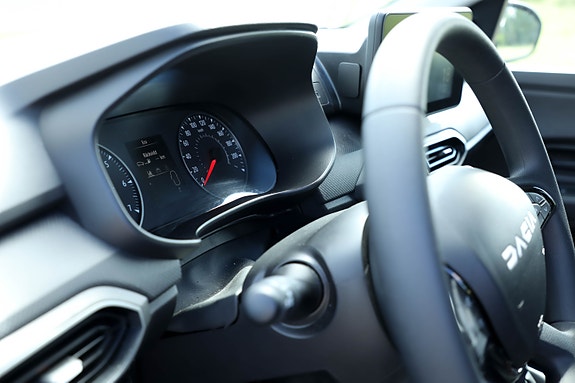 Dacia Sandero 7 of 10