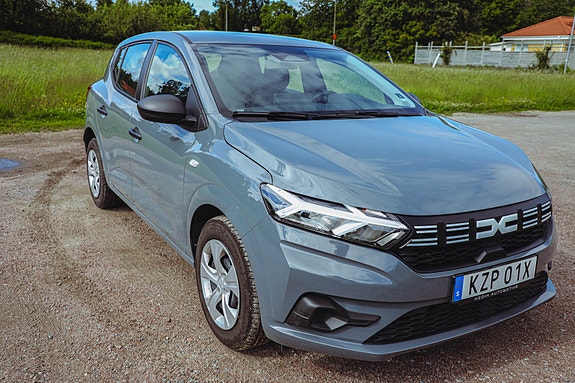 Dacia Sandero 2 of 5