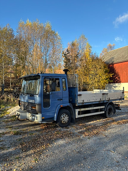 Volvo FL611 3 of 6