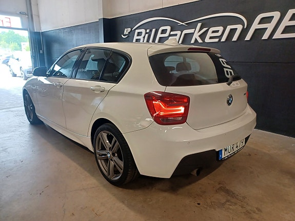 BMW 116i 5 of 5