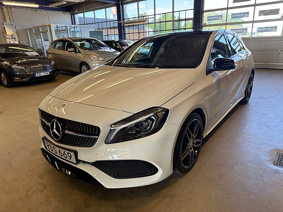 Mercedes-Benz A200 d 2 of 14