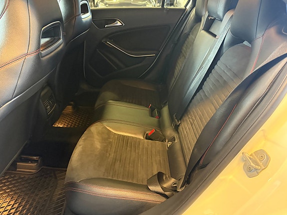 Mercedes-Benz A200 d 7 of 14
