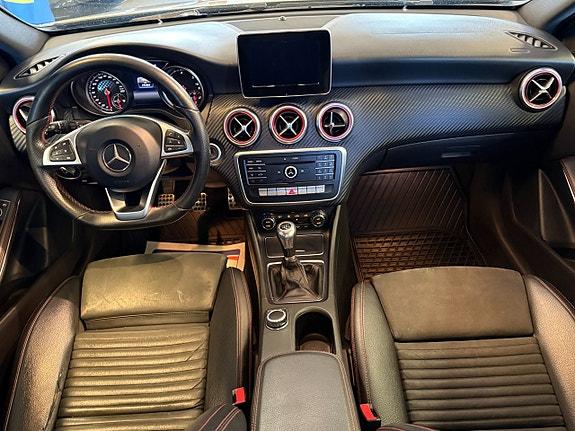 Mercedes-Benz A200 d 10 of 14
