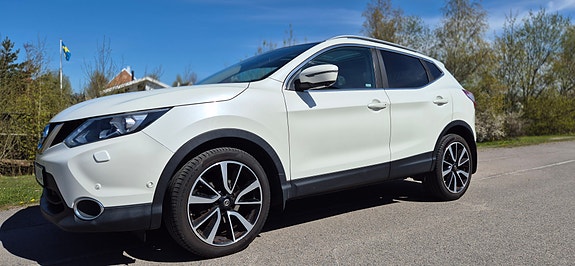 Nissan Qashqai 2 of 5