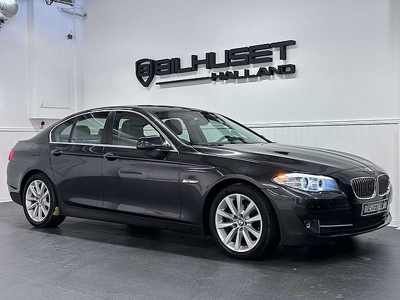 BMW 523i 6 of 27