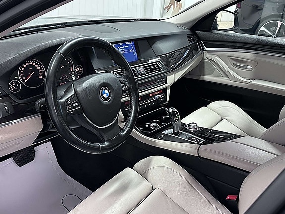 BMW 523i 13 of 27