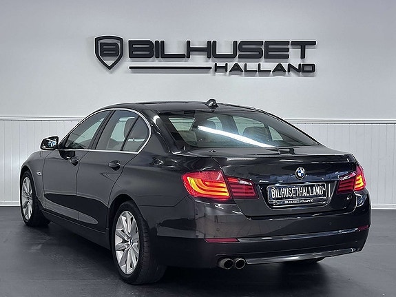 BMW 523i 9 of 27