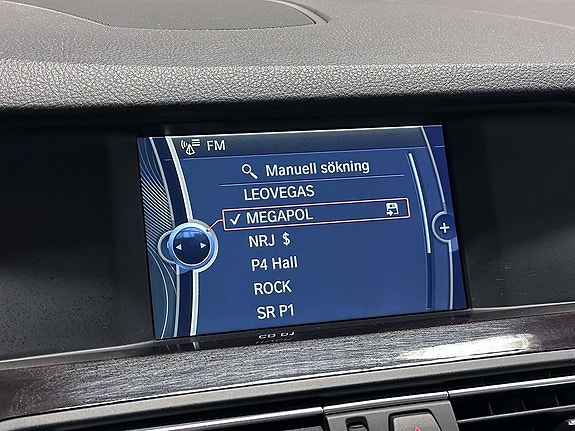 BMW 523i 25 of 27