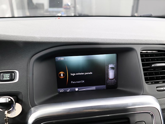 Volvo V60 20 of 23