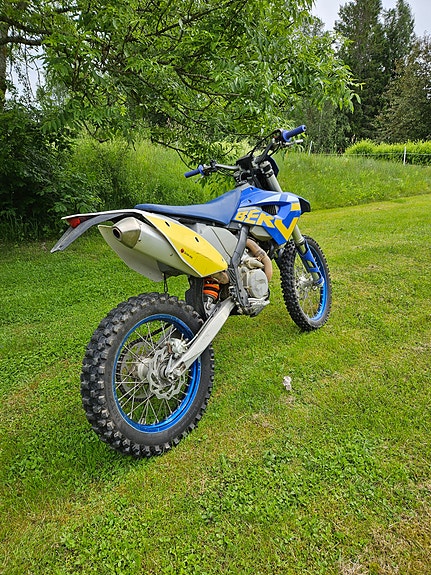 Husaberg HUSABERG  FE 450 2 of 14