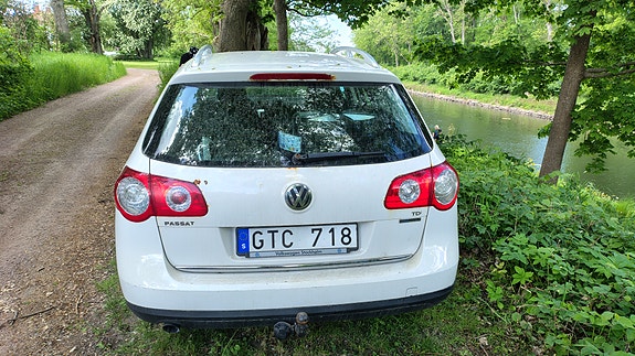 Volkswagen Passat 4 of 5