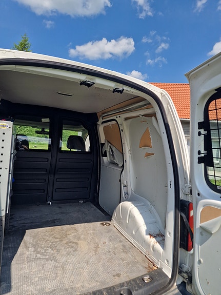 Volkswagen Caddy 5 of 5
