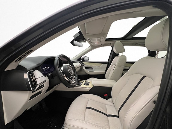 Mazda CX-60 10 of 30