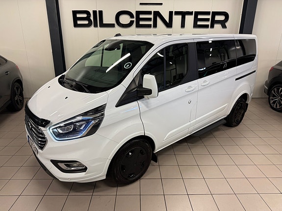 Ford Custom Tourneo 2 of 5