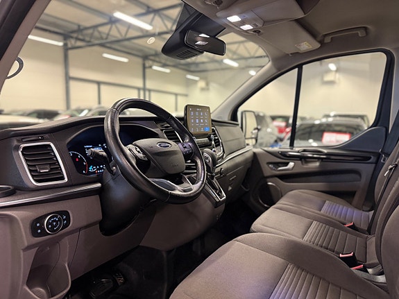 Ford Custom Tourneo 11 of 24
