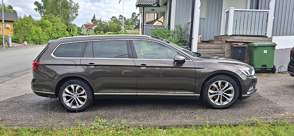 Volkswagen Passat 5 of 5