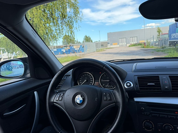 BMW 120d 4 of 4