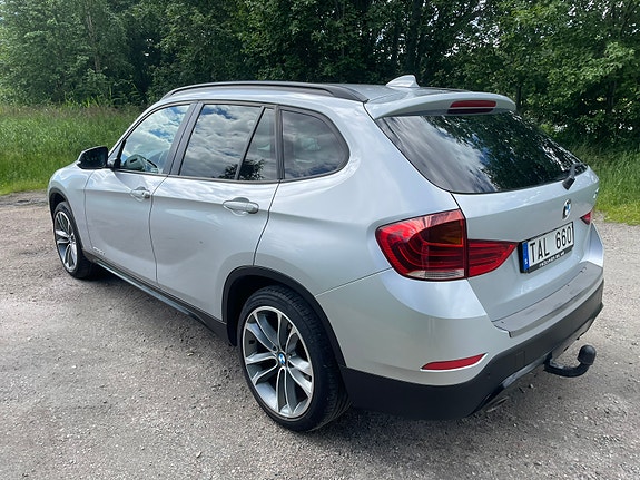 BMW X1 6 of 11