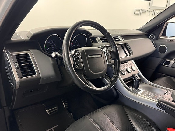 Land Rover Range Rover Sport 6 of 16