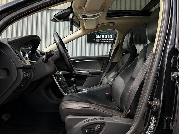 Volvo XC60 7 of 11