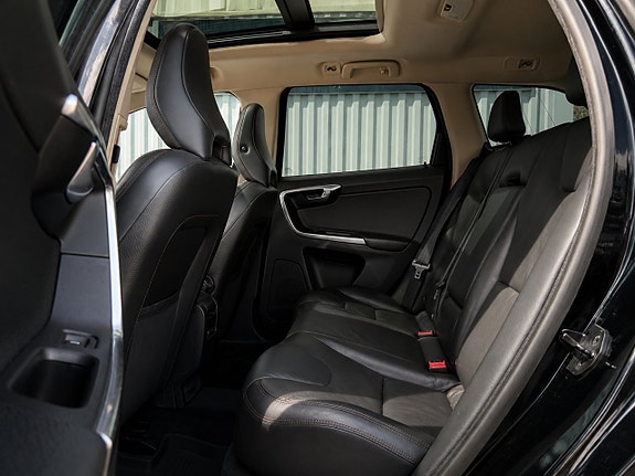 Volvo XC60 9 of 11