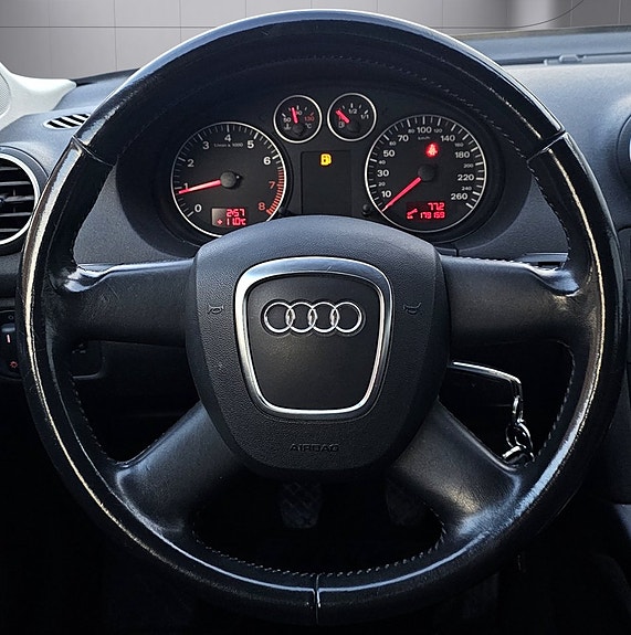 Audi A3 8 of 9