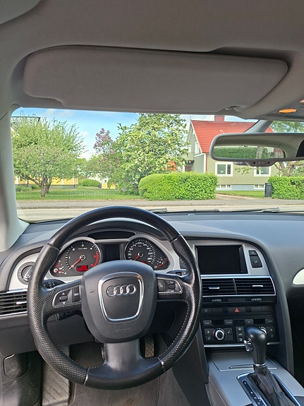 Audi A6 8 of 14