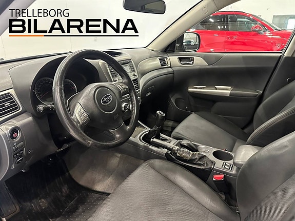 Subaru Impreza 9 of 21