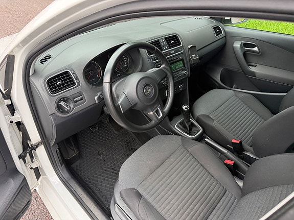 Volkswagen Polo 7 of 16