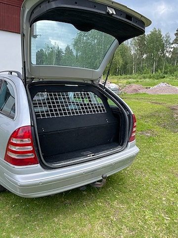 Mercedes-Benz C220 5 of 5