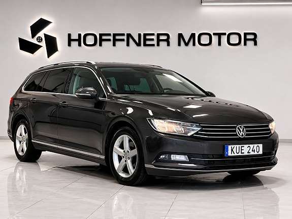 Volkswagen Passat 3 of 5