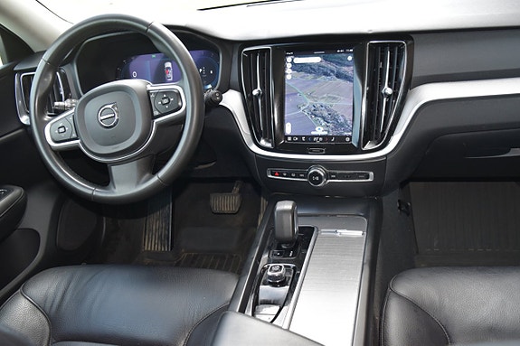 Volvo V60 9 of 13