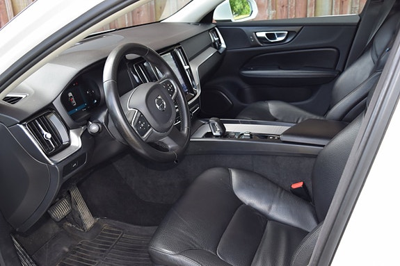 Volvo V60 8 of 13