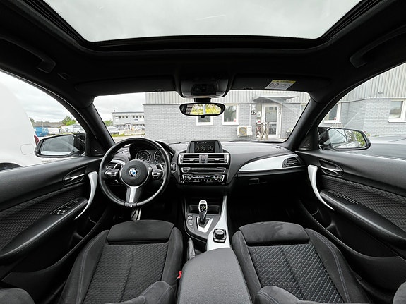 BMW M140i 4 of 5
