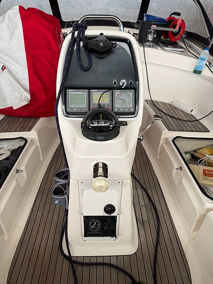Bavaria 39C 2006 11 of 17