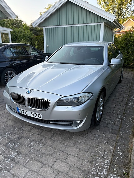 BMW 530d 2 of 5