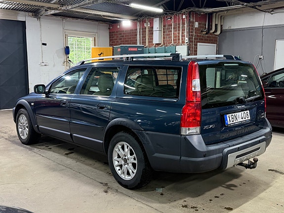 Volvo XC70 4 of 5