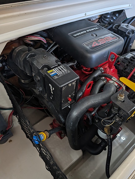 Glastron 185 GT 4 of 5