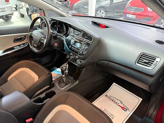 Kia Ceed 7 of 8
