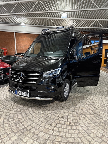 Mercedes-Benz V-Klass 2025