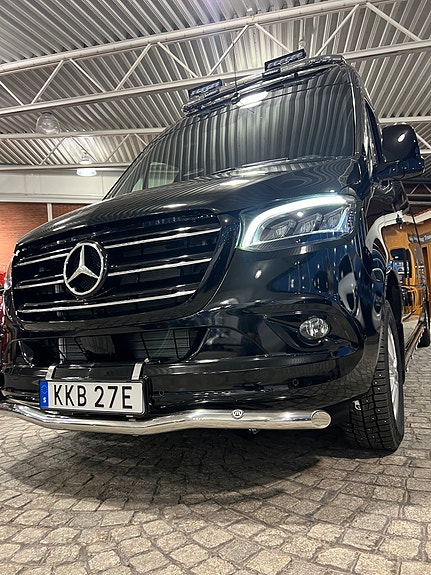Mercedes-Benz Sprinter 319 2 of 26