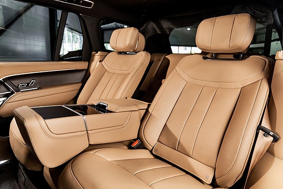 Land Rover Range Rover 13 of 24
