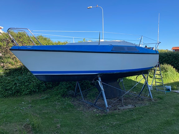 Maxi 68 — View photo 1